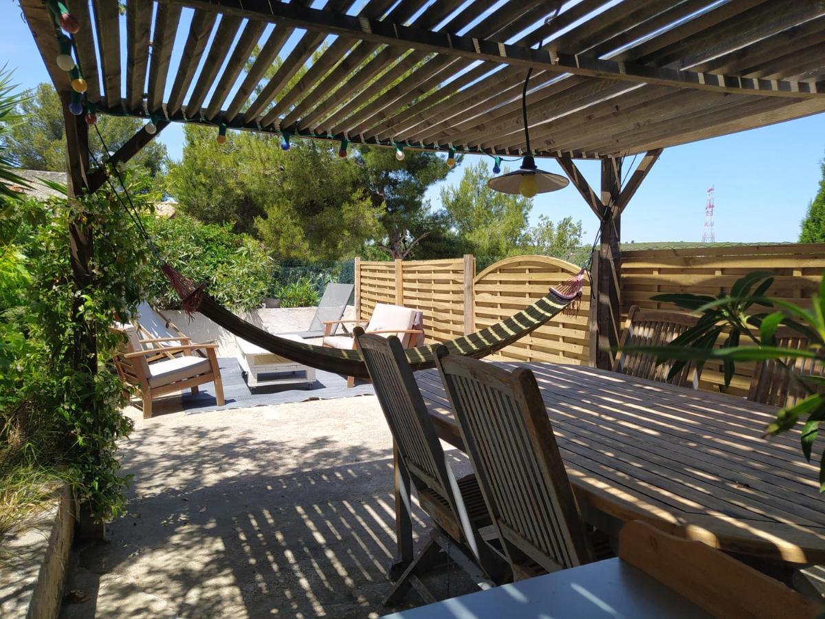 Les Mondes - Appartement Bas De Maison Ensues-la-Redonne Exterior photo